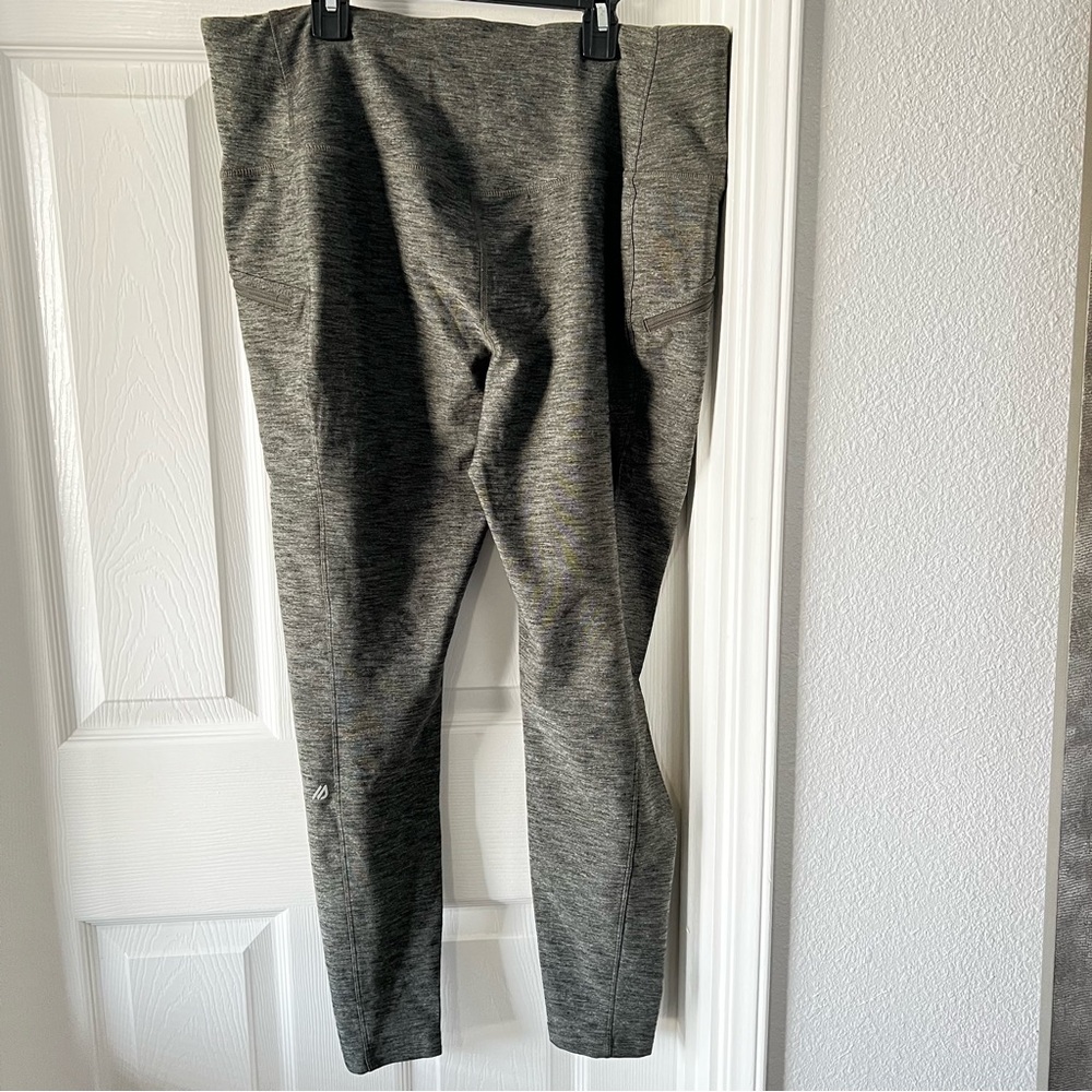 Eddie Bauer GLACIER PEAK TIGHT Olive Green Leggings Women’s XL - Picture 14 of 15